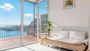 Yeongdeok Searest Poolvilla