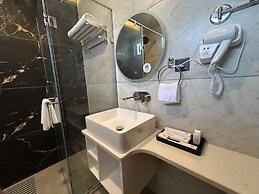 Amritara Chakra River Resort