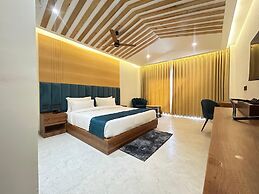 Amritara Chakra River Resort