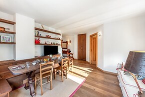 Charming Apartment Close to Cableway