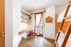 Charming Apartment Close to Cableway