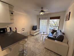 Central Studio in Cannes Near The Martinez- 2351