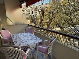 Central Studio in Cannes Near The Martinez- 2351