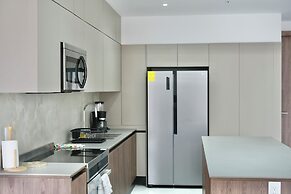 Seis Residences