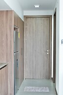 Seis Residences