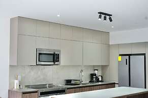 Seis Residences