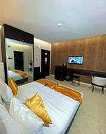 Trinity Shortlet Apartment