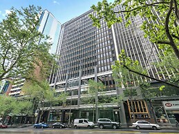 Edtrack APT - Near Crown Casino