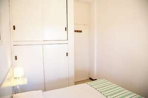 Spacious First-floor Flat Near the Beach