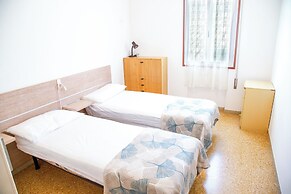 Two Bedroom Flat Close to the Beach in Eraclea