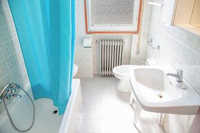 Two Bedroom Flat Close to the Beach in Eraclea