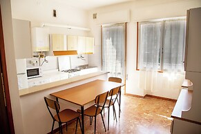 Central Apartment at 250mt From the sea