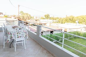 Lumina Apartment with Shared Pool