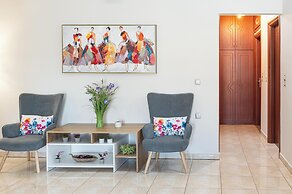 Lumina Apartment with Shared Pool