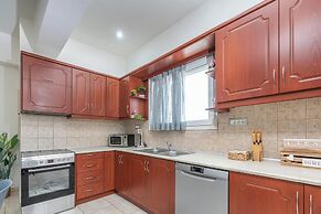 Lumina Apartment with Shared Pool