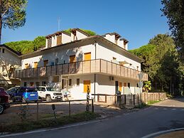 Modern Accommodation With a Lovely Patio
