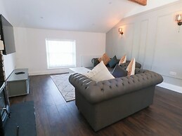 The Penthouse at 86