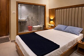 Relax Kurla Dormitory