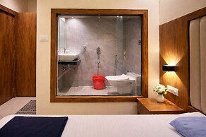 Relax Kurla Dormitory