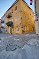 Nalia Suites