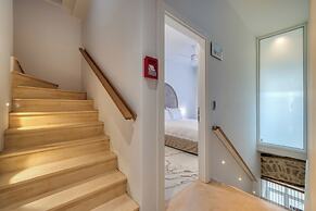 Nalia Suites