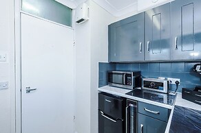 Modern 1 Bed - Close to City Centre