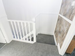 16 Salvin Terrace