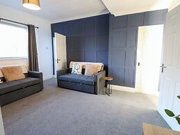 16 Salvin Terrace