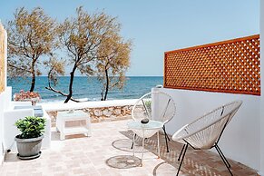 Beach Houses Santorini