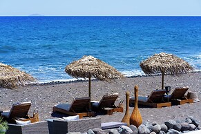 Beach Houses Santorini