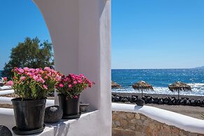 Beach Houses Santorini