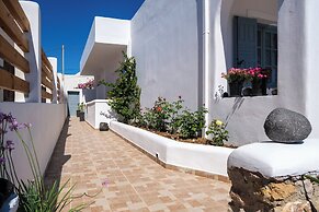 Beach Houses Santorini