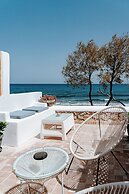 Beach Houses Santorini