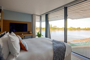 Fulham Pier Hotel