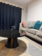 Corporate 3bedroom home with parking