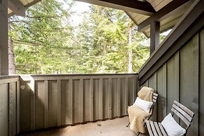 Crystal Ridge by Whistler Retreats