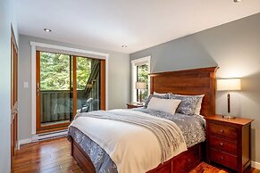 Crystal Ridge by Whistler Retreats