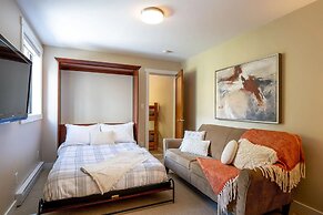 Crystal Ridge by Whistler Retreats