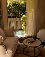 28 Degrees Byron Bay - Adults Only