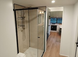 The Glan Devon Tiny Retreat