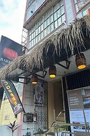 Barelle Hostel, Coffee And Wine Bar