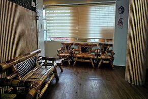 Barelle Hostel, Coffee And Wine Bar