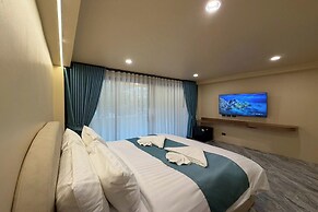 Sand Maré Karon Hotel