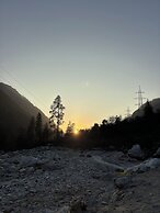 Mahadev River Side Camps