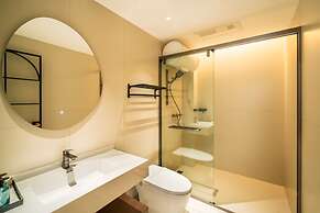 Jingdezhen Streamside B&B