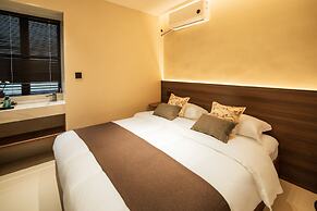 Jingdezhen Streamside B&B