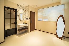 Jingdezhen Streamside B&B