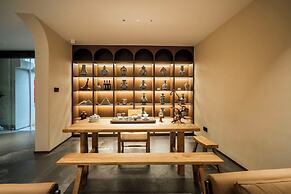 Jingdezhen Streamside B&B