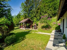 Holiday House Briški