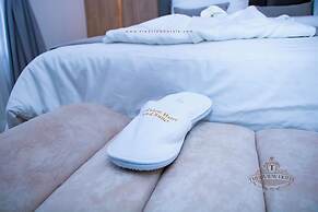 Tredview Hotel and Suites